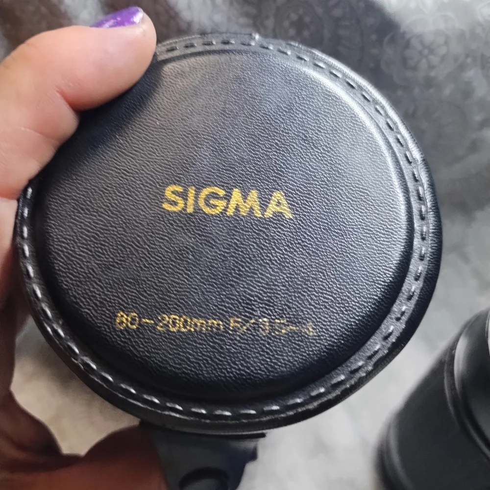 Sigma High-Speed Zoom Multi-Coated Zoom Lens f=1:3.5~4 80~200mm w/ Case
